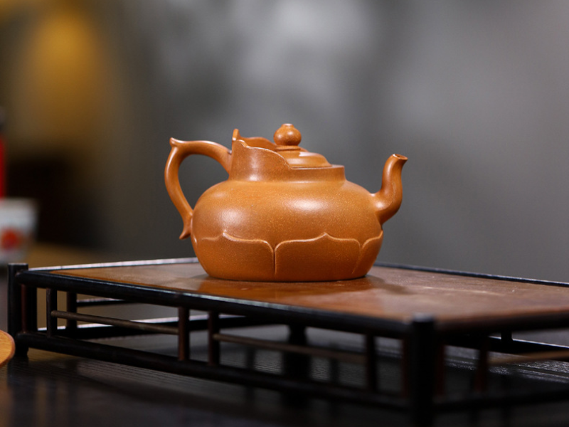 chinese teapot and cups for afternoon tea parties 1