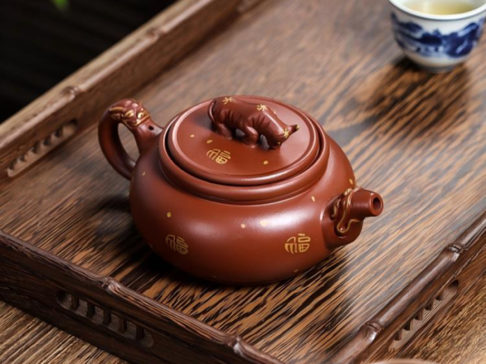 chinese teapot and cups with eco-friendly materials 2