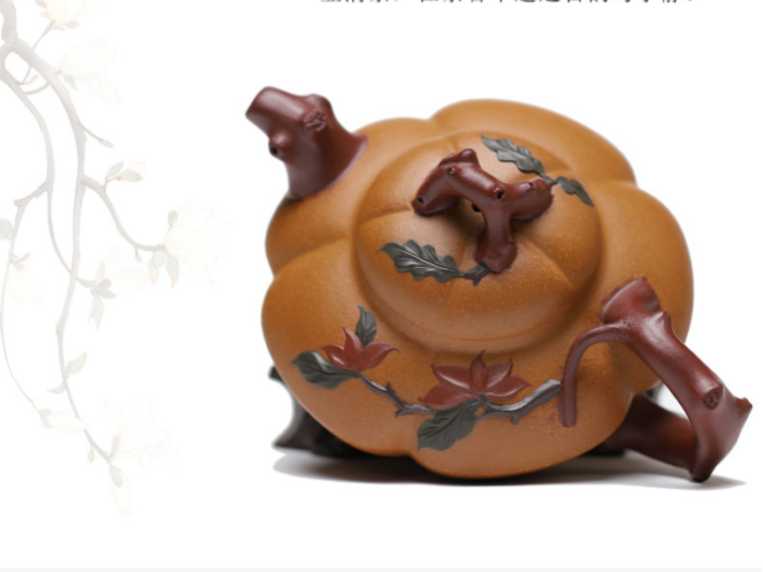 chinese yixing clay teapot with traditional style 4