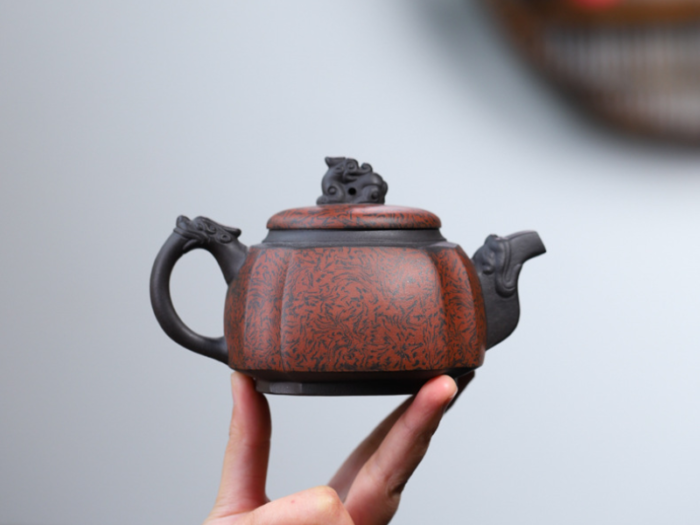 chinese teapot and cups for cultural appreciation 3