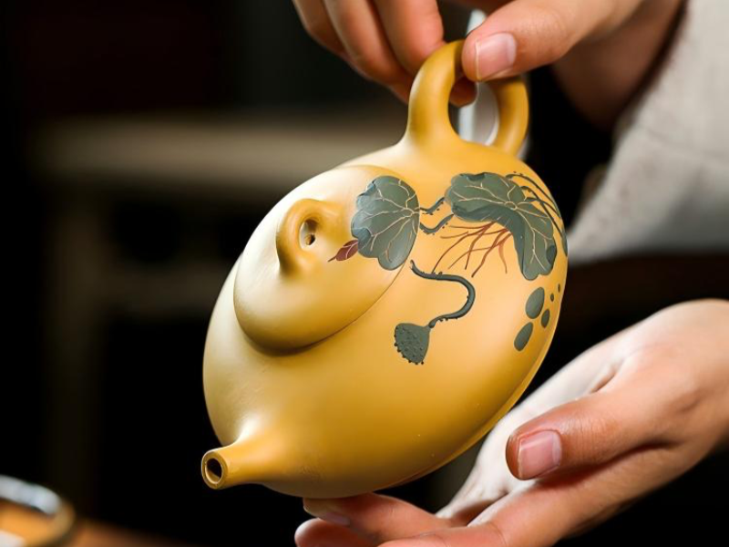 chinese yixing zisha teapot for tea masters 4