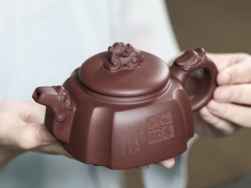 traditional chinese tea set with historical significance 1