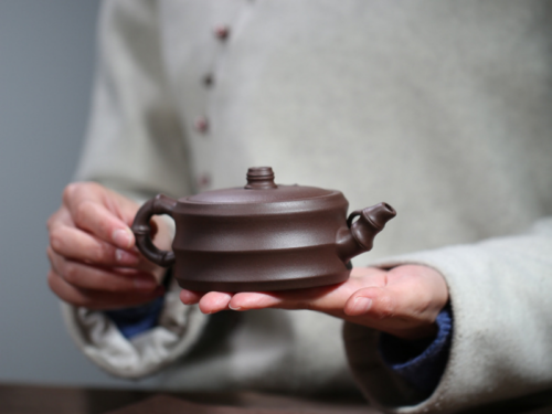 yixing purple clay teapot Majestic Dragon Scale 1